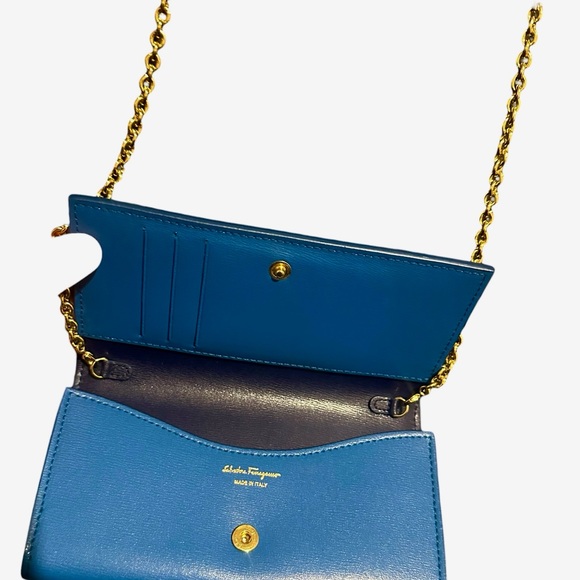 SALVATORE FERRAGAMO Cobalt Blue Wallet on Chain - NEW! - Picture 3 of 8